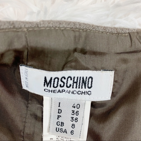 Moschino Cheap and Chic Wool knee length straight skirt with embroidered pattern - Picture 10 of 13